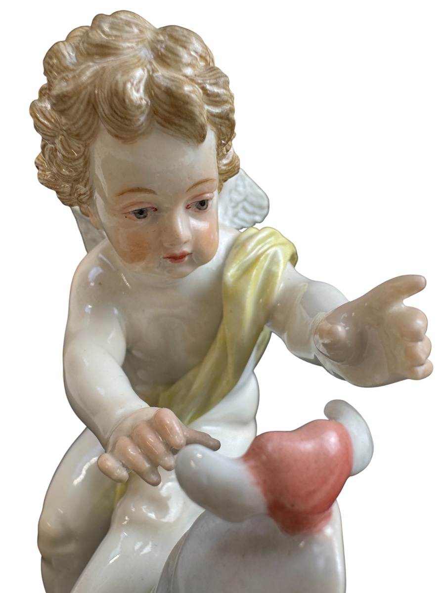 Meissen, cupidon en porcelaine  « Je prends mon essor »-photo-4
