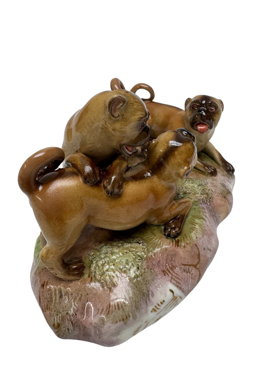 Meissen,  groupe en porcelaine « Carlins »-photo-4
