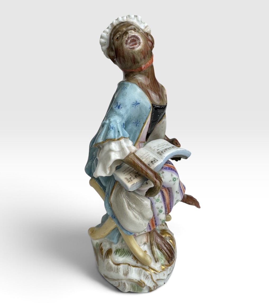 Meissen - Porcelain Figurine Of A Monkey As A Singer From The "orchestra Of S" Series-photo-1