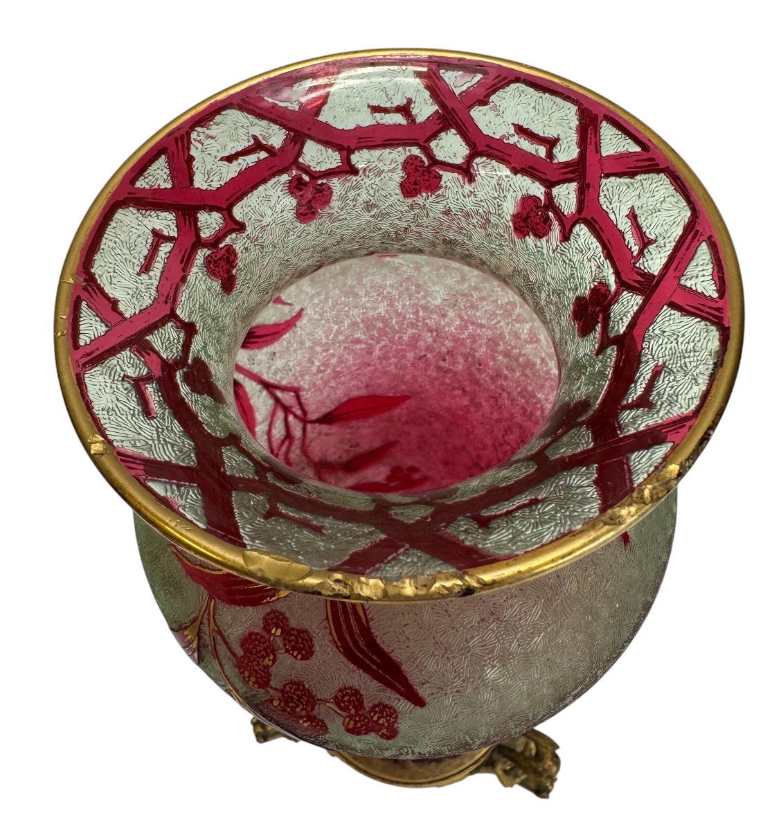 Baccarat - Ouraline Crystal Vase With A Raspberry Design-photo-8