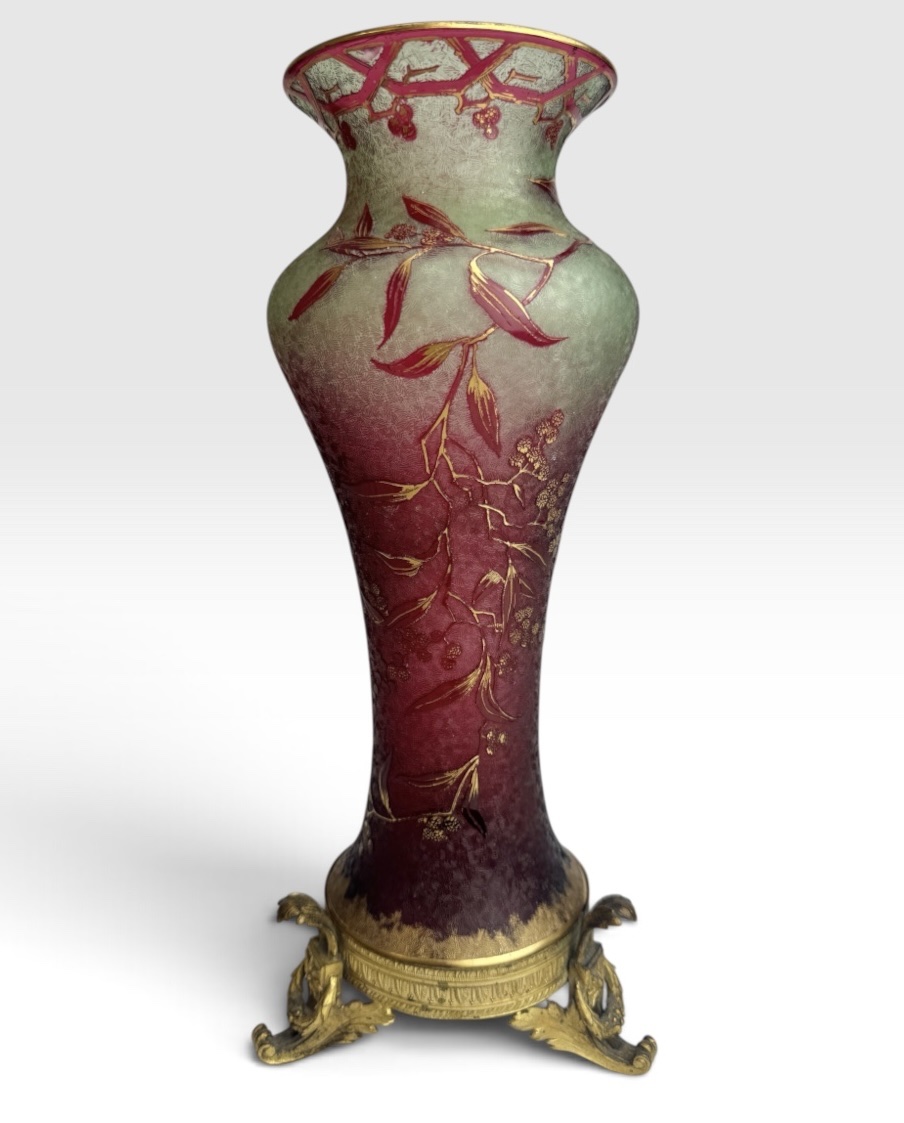 Baccarat - Ouraline Crystal Vase With A Raspberry Design