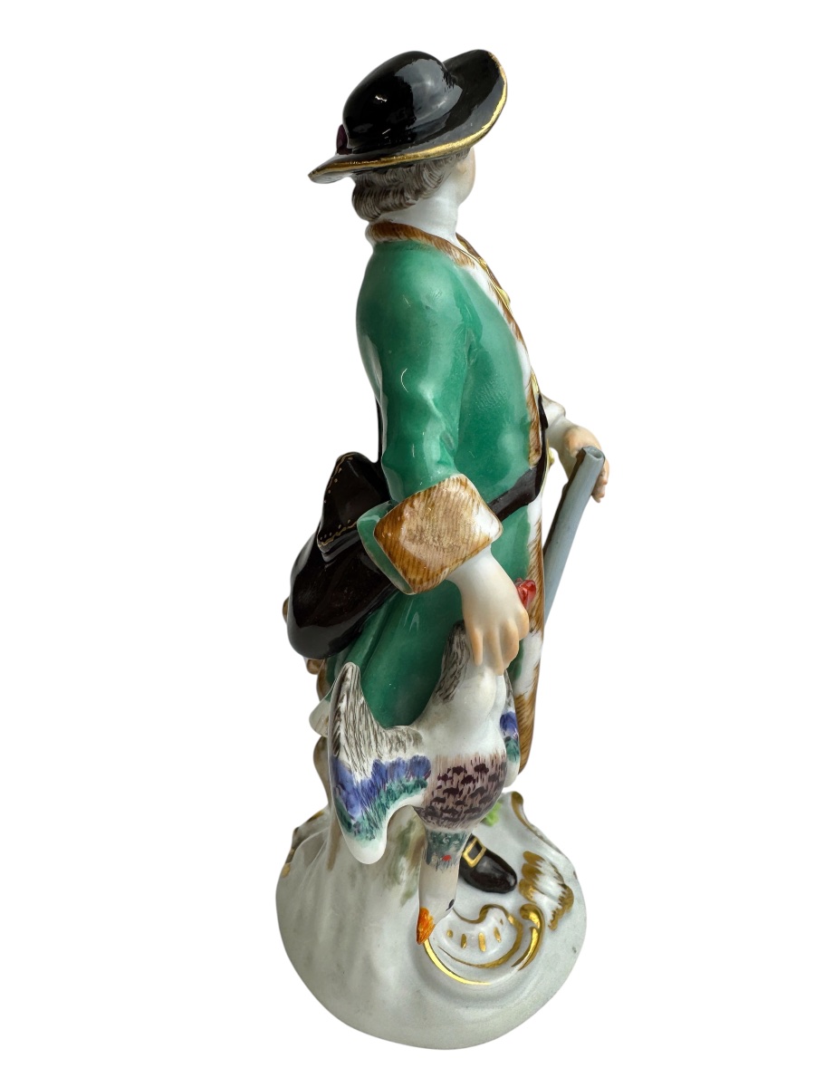 Meissen - Figurine Of A Hunter With A Duck-photo-3