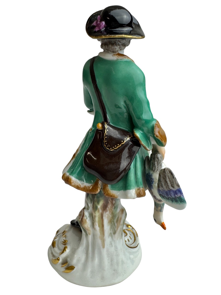 Meissen - Figurine Of A Hunter With A Duck-photo-4