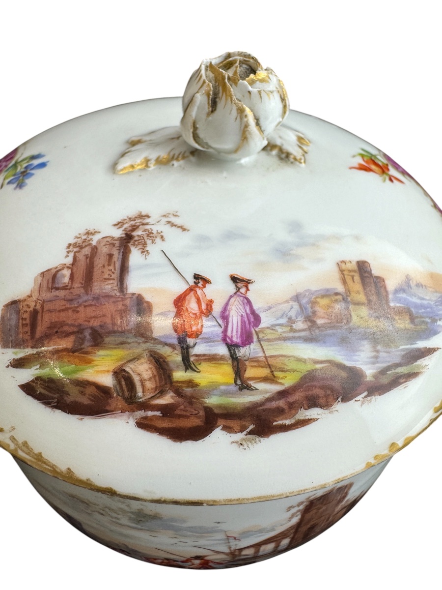 Meissen - Box With A Lid Decorated With Scenes Of Maritime Trade -photo-5