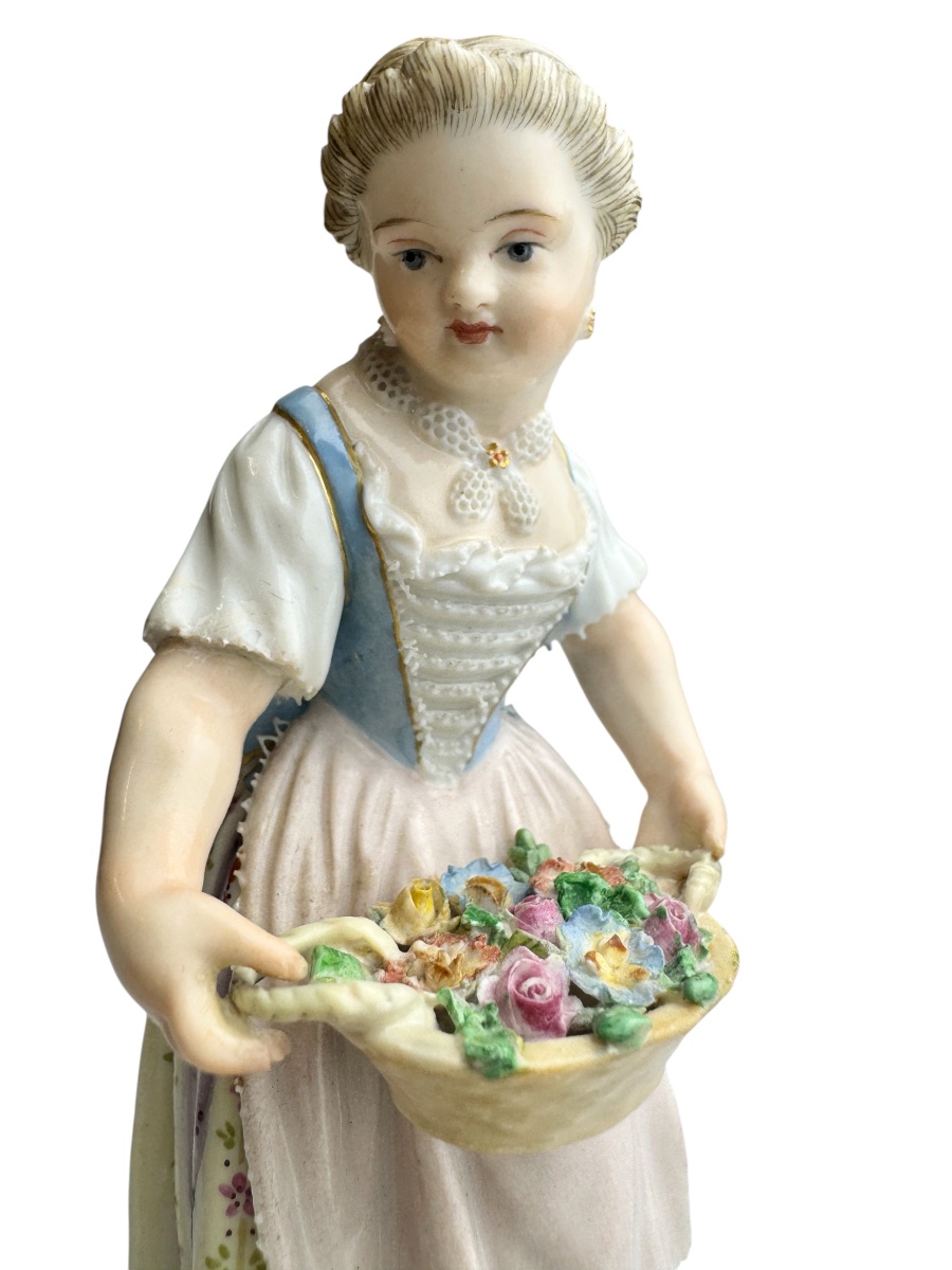 Meissen - Porcelain Figurine Depicting A Young Gardener-photo-2