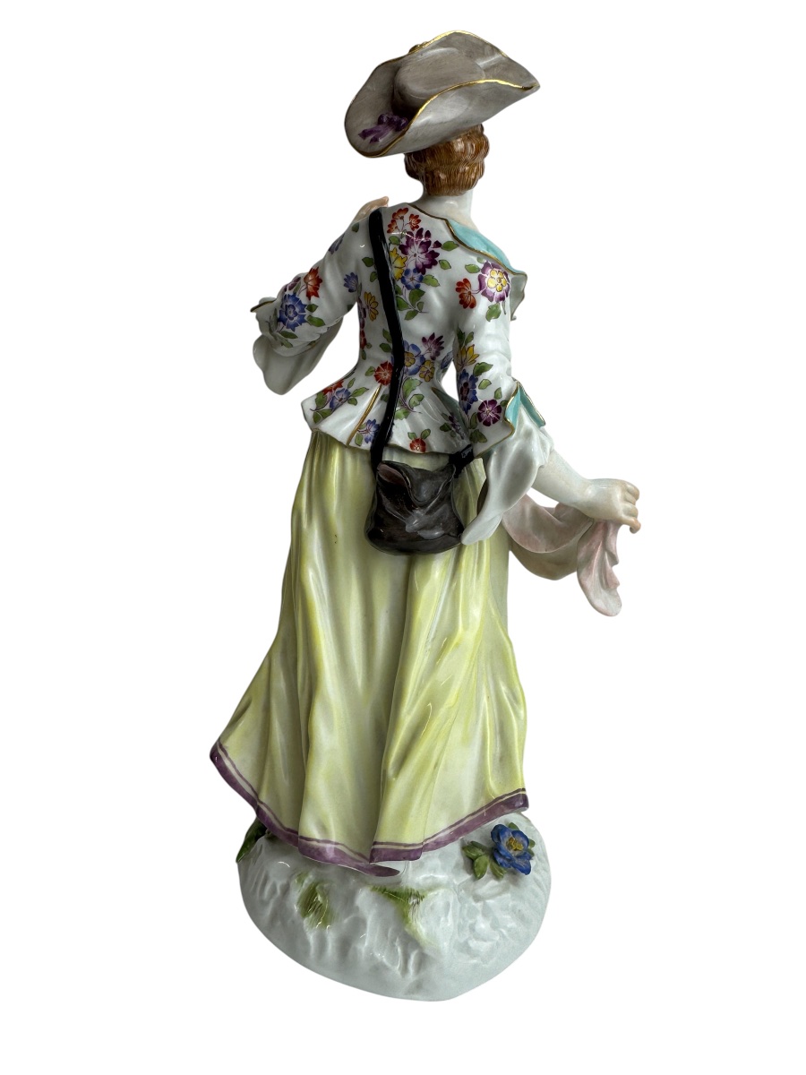 Meissen - Figure en porcelaine d’une Bergère-photo-4
