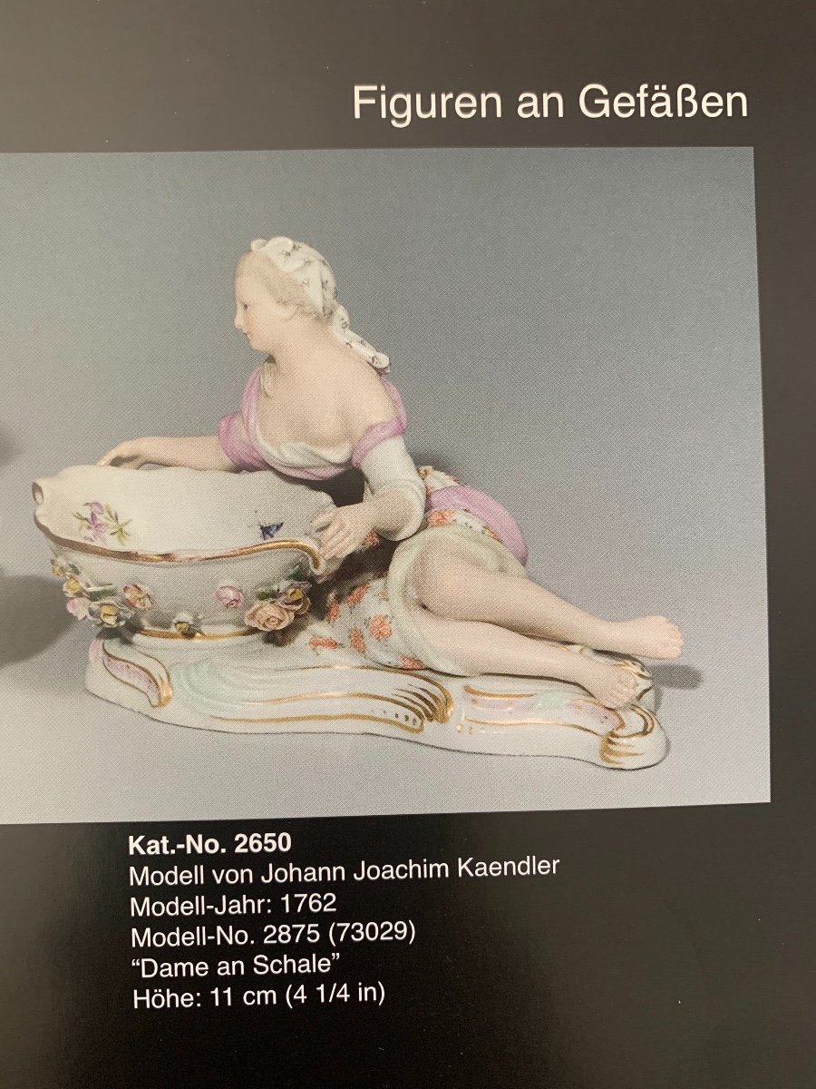 Meissen - Figurine d'une dame allongée.-photo-7