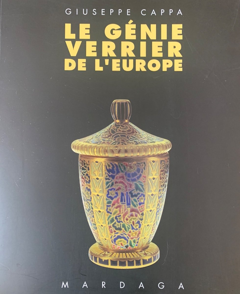 Cristallerie De Sèvres - Vase Tripode Aux Dauphins -photo-7