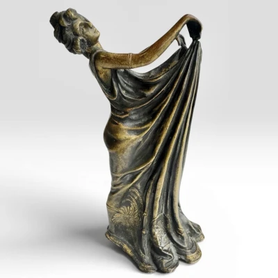 Premiere-Image-1745519