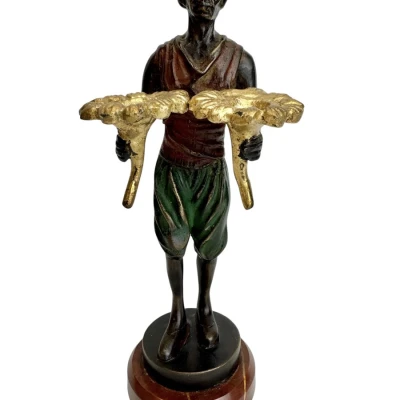Premiere-Image-1760464