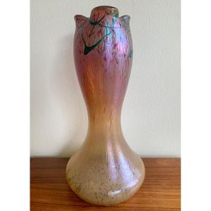Vase Art Nouveau En Verre Iridescente 