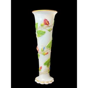 Baccarat - Opaline Vase With Bindweed Decor 