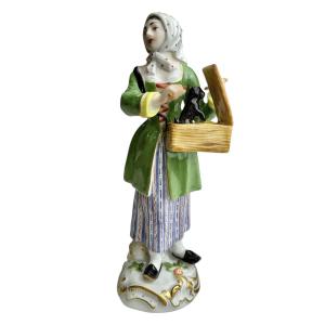 Meissen - The Cries Of Paris, Girl With A Marmot