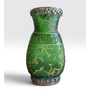 Daum Nancy  - Vase "Je meurs où je m'attache" 