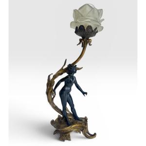 Lampe Art Nouveau en bronze 