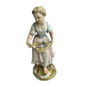 Meissen - Porcelain Figurine Depicting A Young Gardener