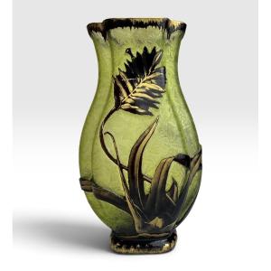 Baccarat - vase « Broméliacées »