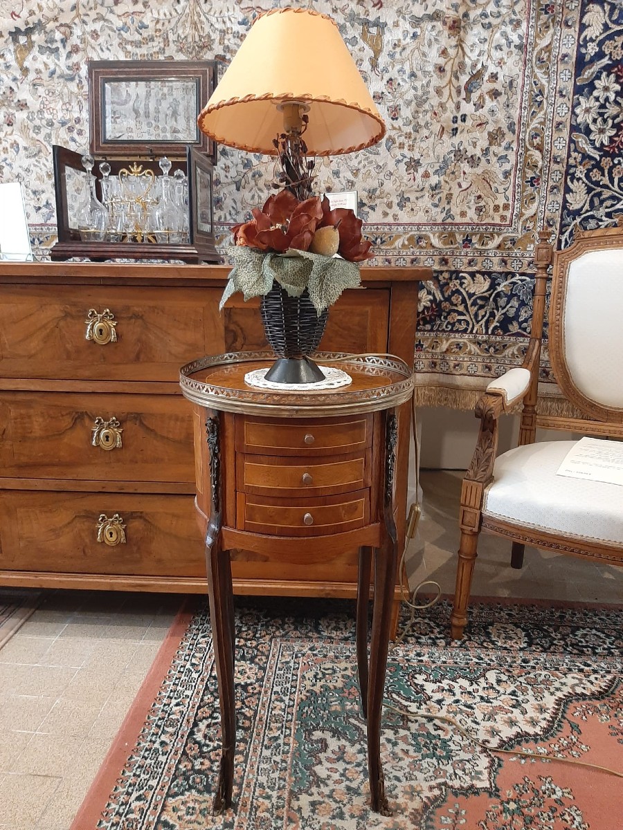 Table Chiffonnière de forme Tambour, Style Transition - Fin XIXe Début XXe