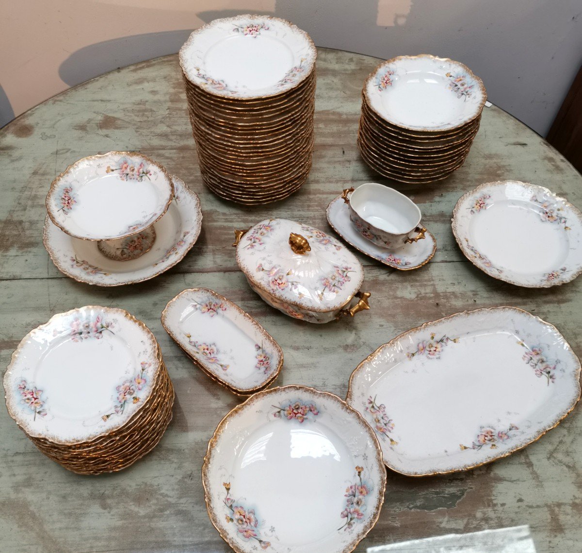 Porcelain Table Service 62 Pieces