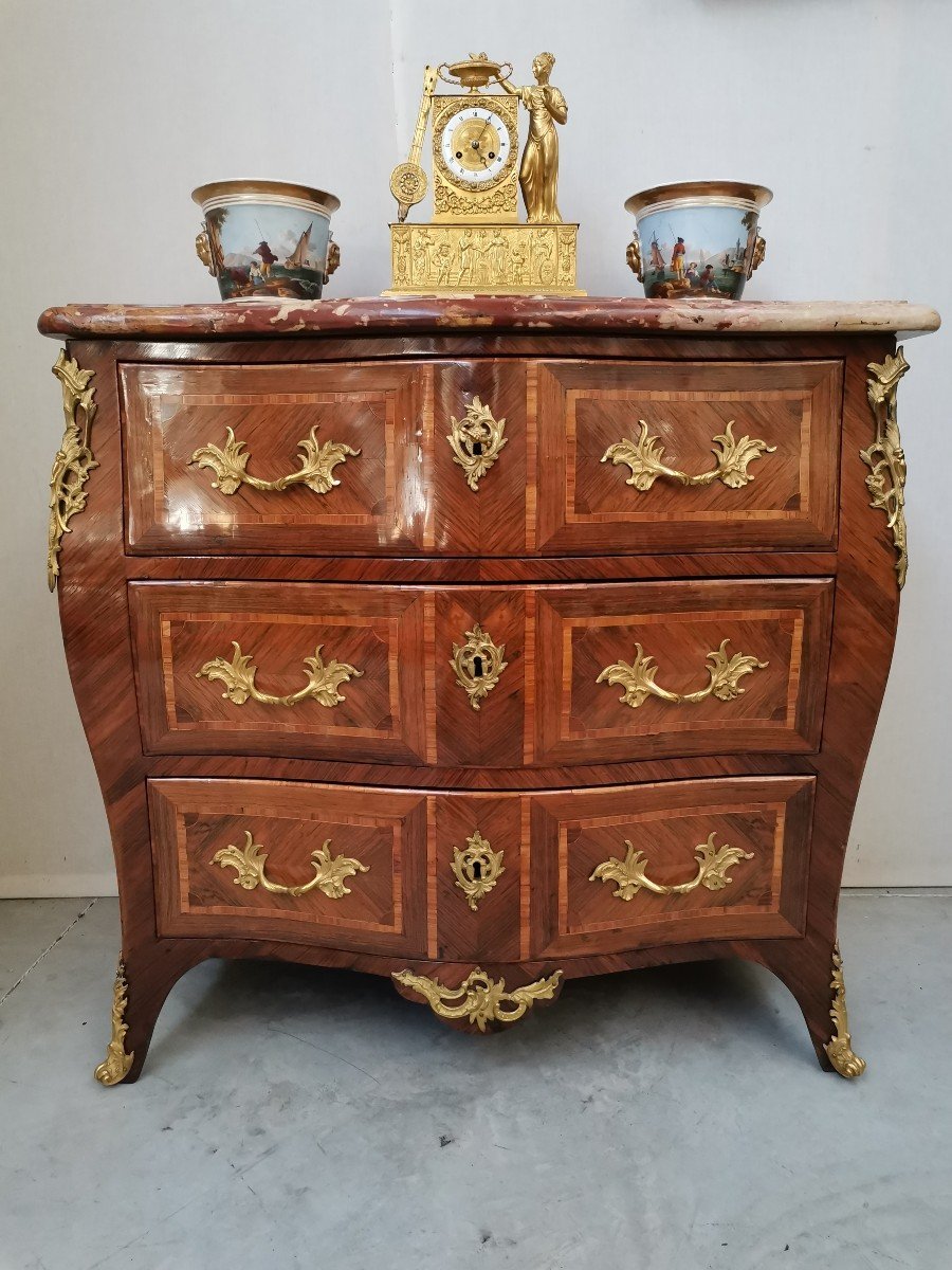 Commode Marqueterie époque Louis XV 