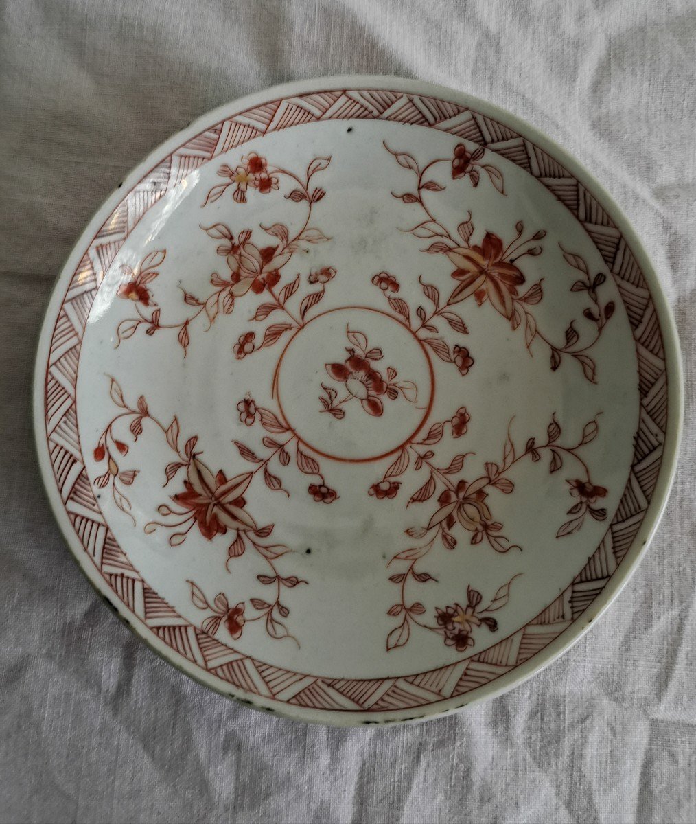 18th Century Chinese Porcelain Cup And Saucer -photo-2