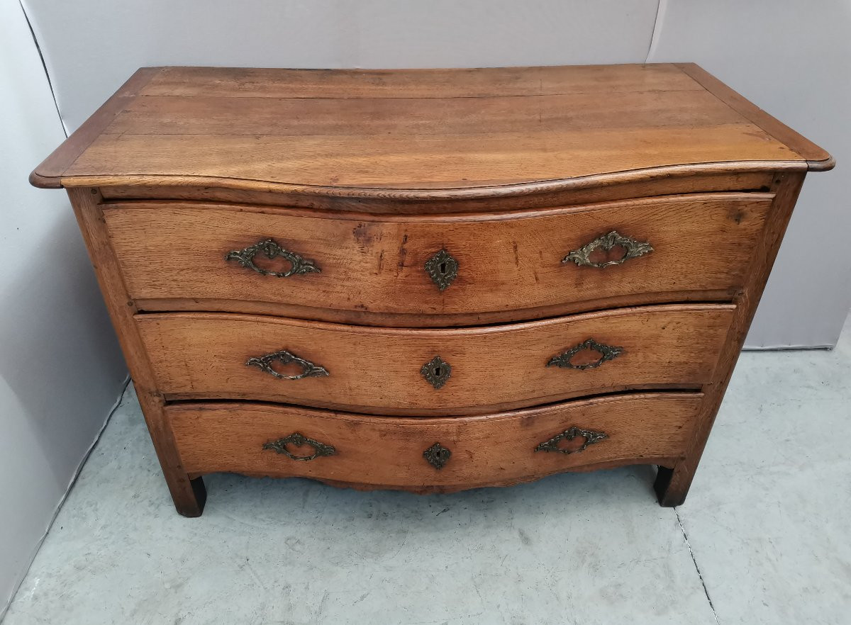 18th Century Curved Chest Of Drawers -photo-3