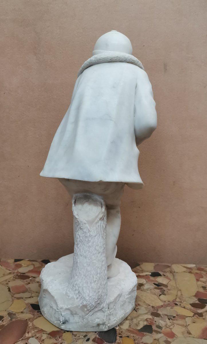 La Frileuse, fillette en hiver, sculpture albâtre signé A. Gennay -photo-4