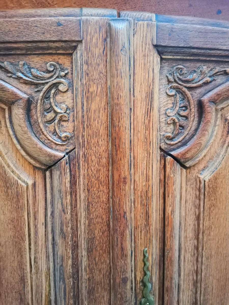 Curved Corner Cabinet, 18th Century. -photo-4