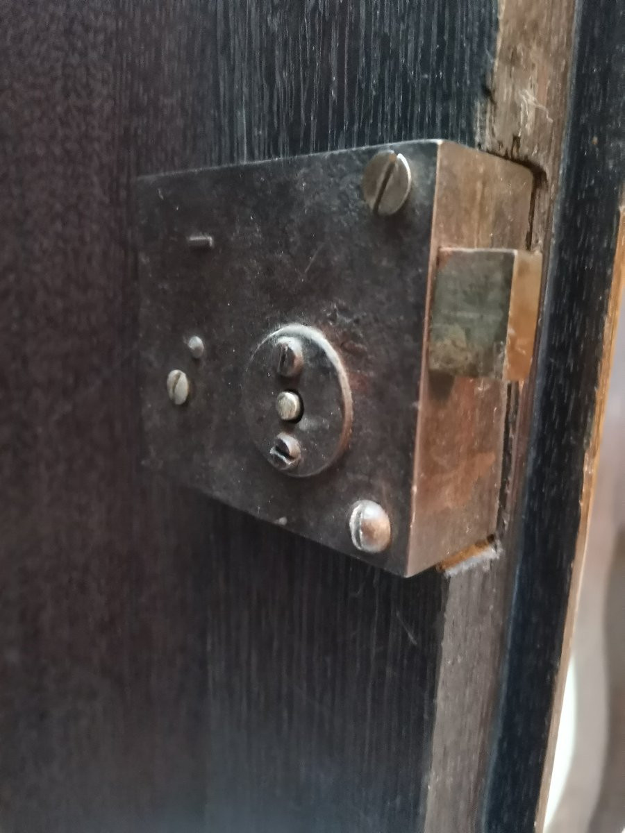 Curved Corner Cabinet, 18th Century. -photo-6