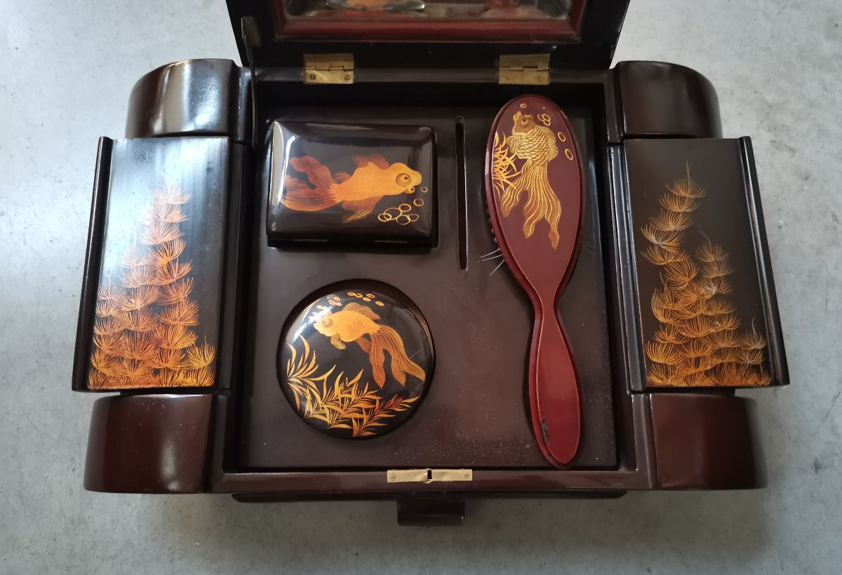 Coffret de toilette et bijoux en laque asiatique -photo-3