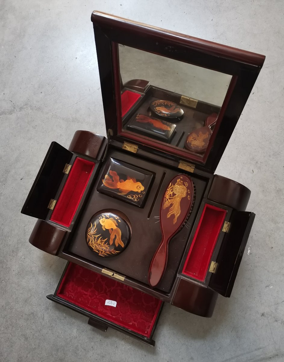Coffret de toilette et bijoux en laque asiatique -photo-4