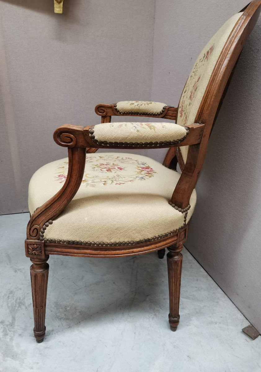 Cabriolet Louis XVI Period-photo-3