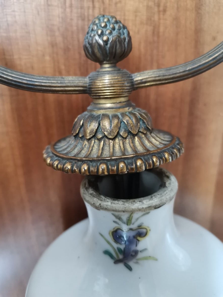 Chinese Porcelain Vase Lamp / Crystal Staircase -photo-4