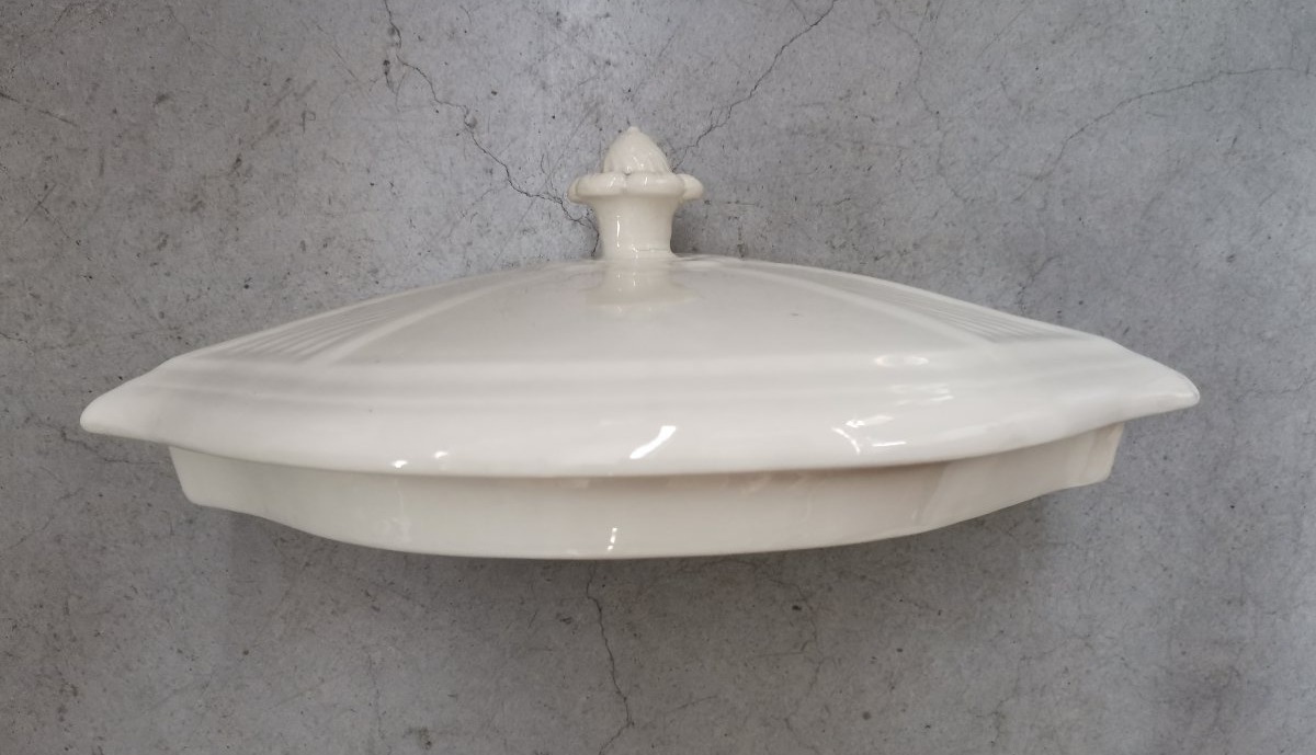 Onnaing Earthenware Wall Fountain -photo-3