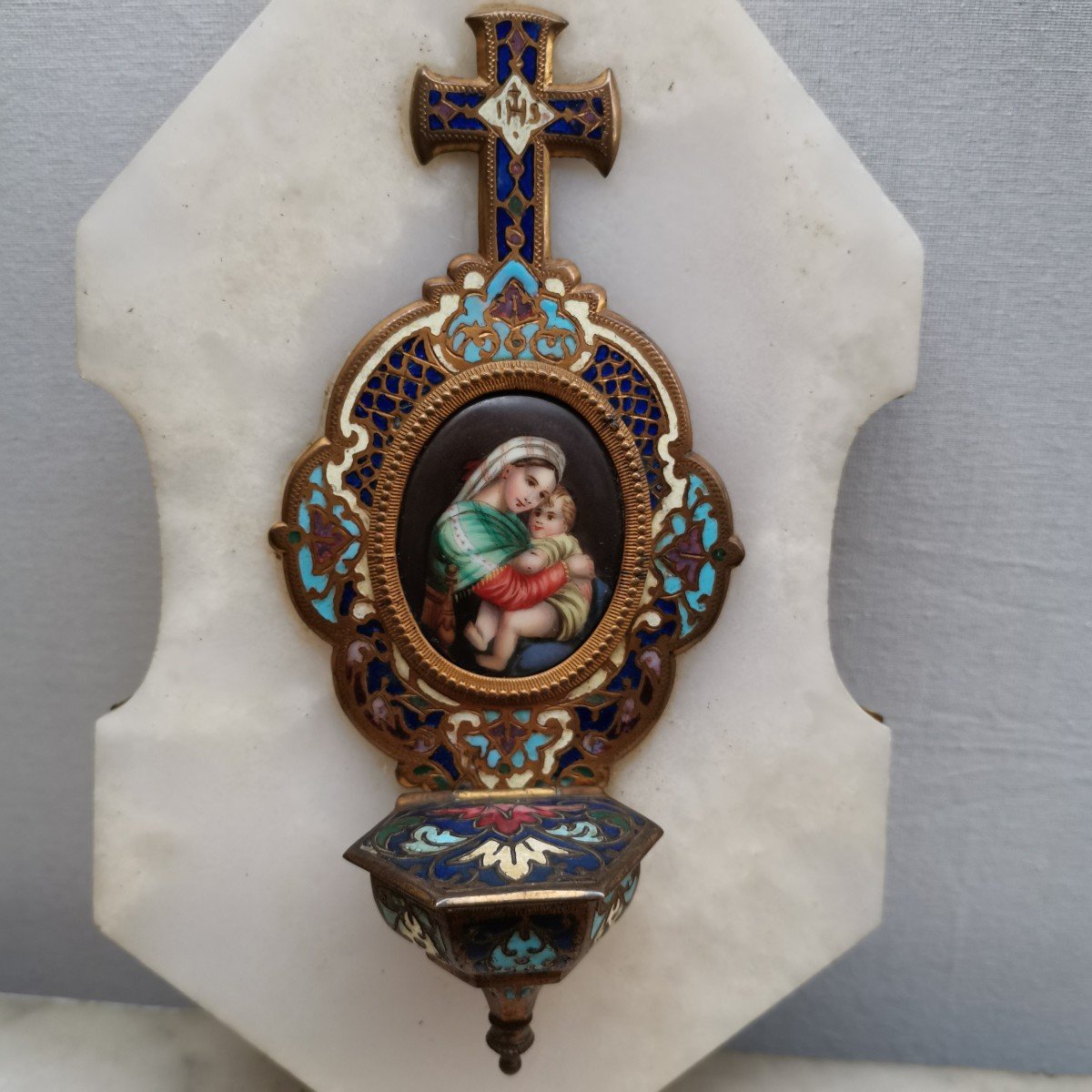 Bénitier émaux Cloisonnés Et Porcelaine 