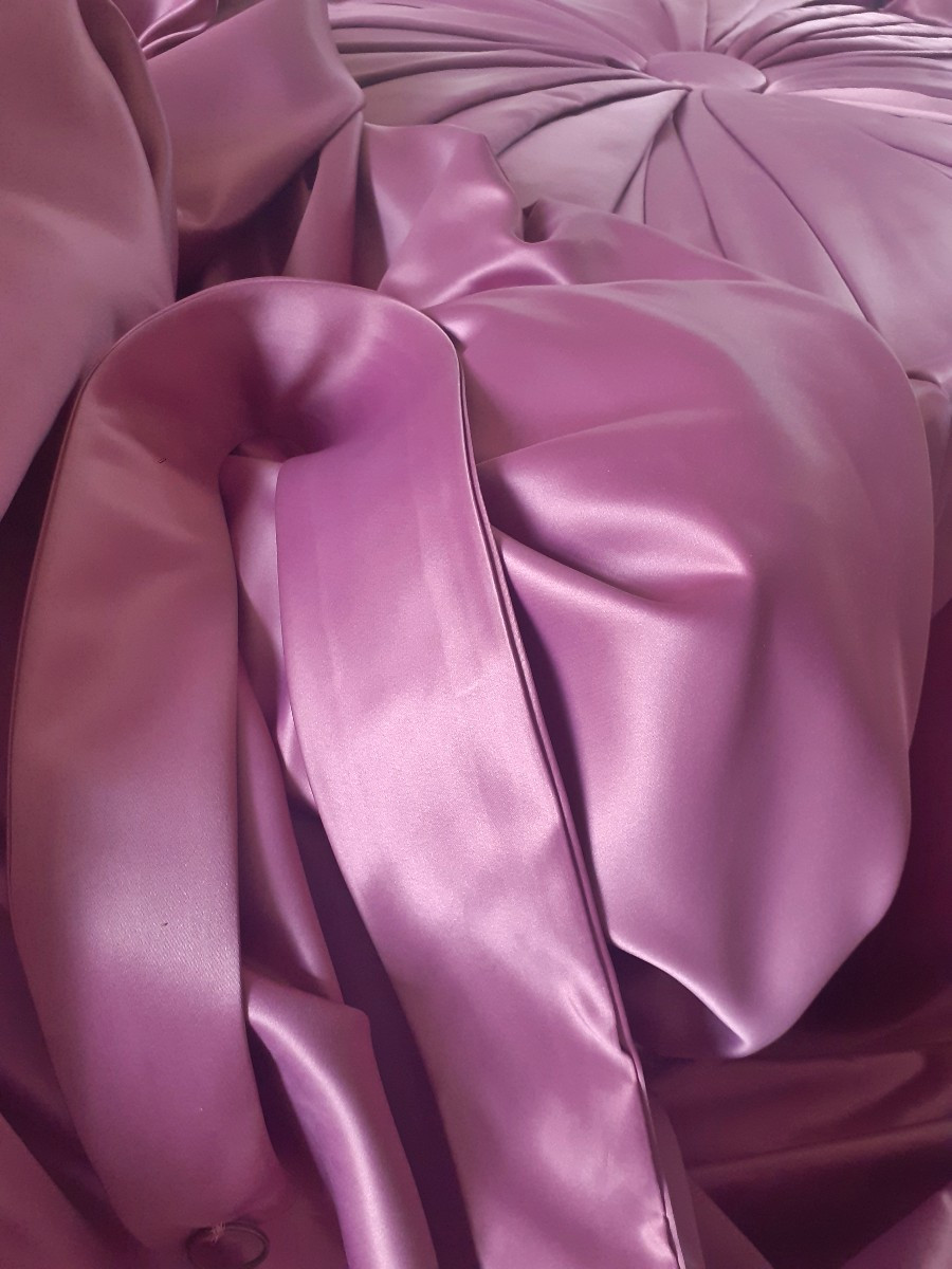Imposant Ciel de Lits Doré à la feuille 162 cm - Garniture Satin de soie-photo-1