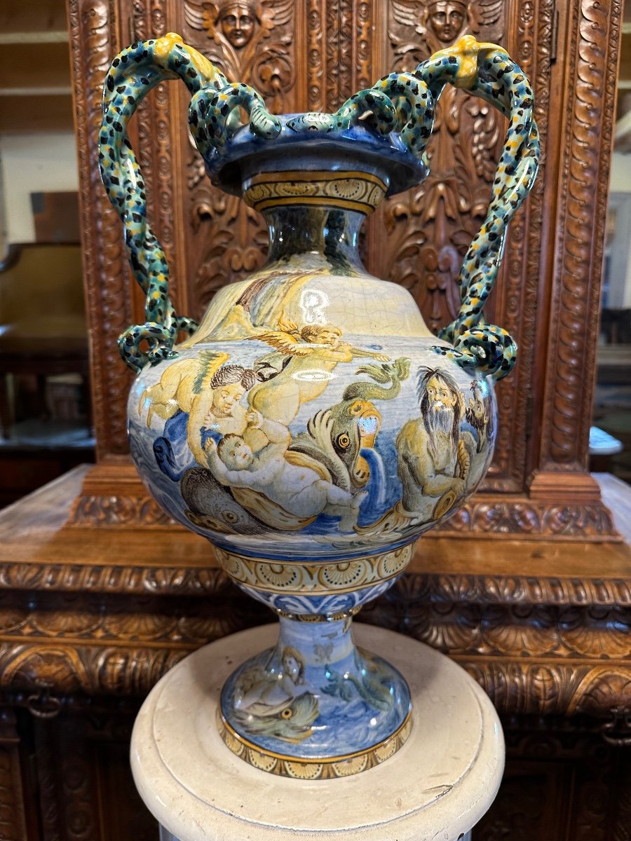 Grand Vase D’ Urbino, Majolique Italienne D’époque XIX  ème. -photo-6