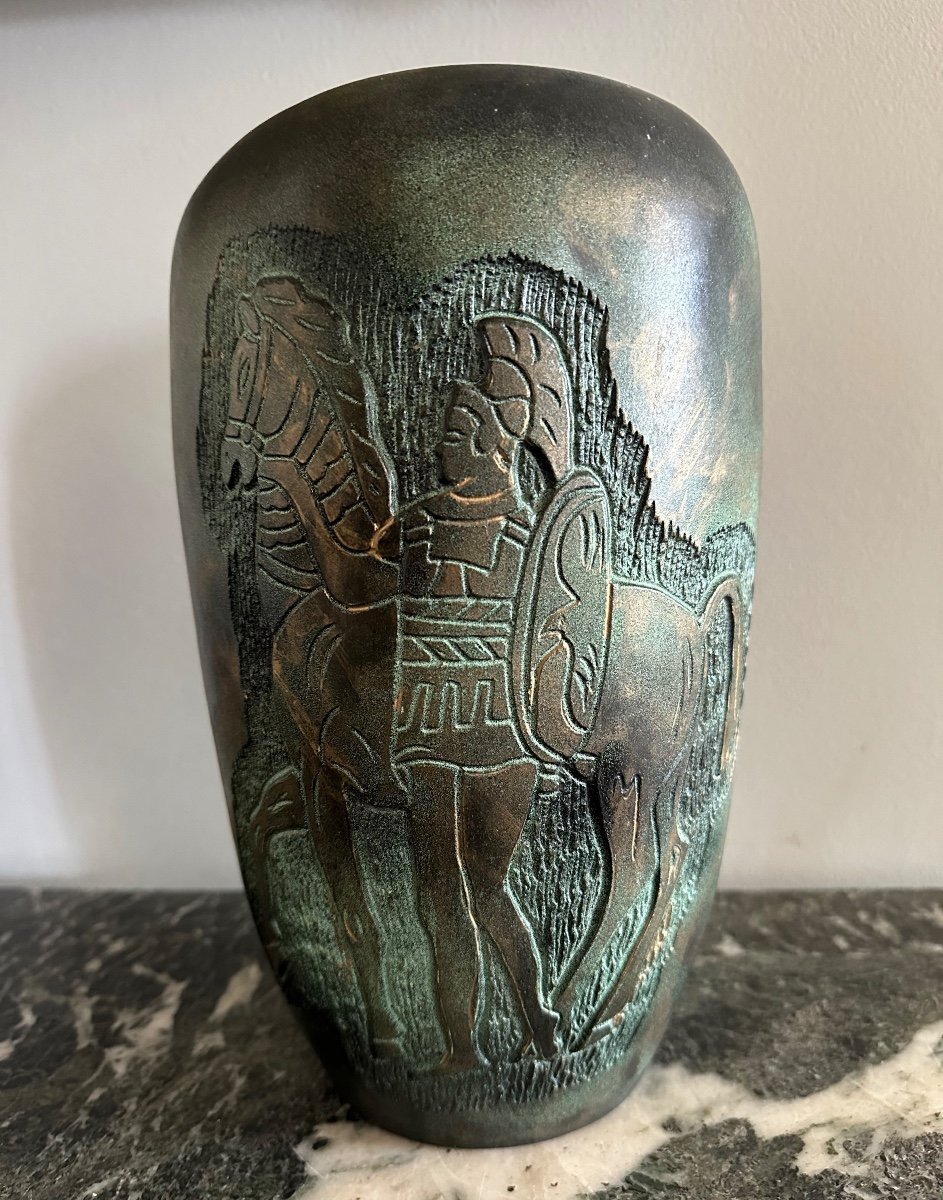 Robert Loiseleur, White Terracotta Vase.