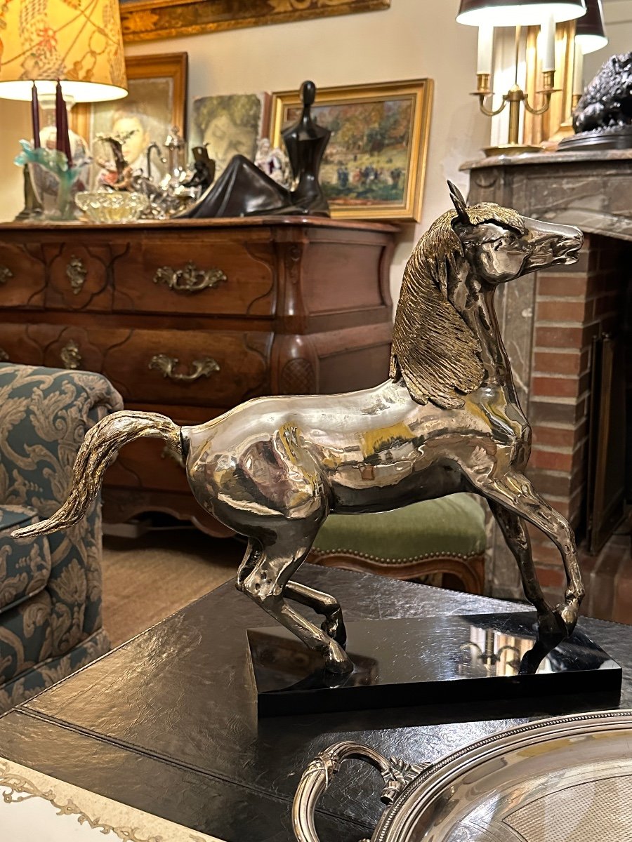 Cheval En Bronze Argenté Et Doré. Hollywood Regency. 