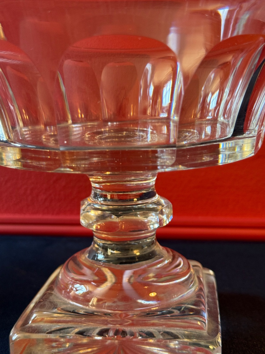 Pair Of Harcourt Baccarat Crystal Cups From The 19th Century. -photo-1
