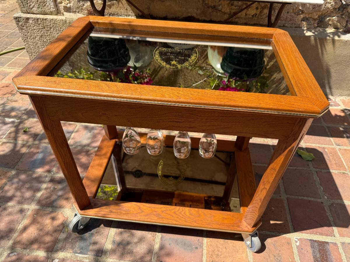 Champagne Trolley From Palace, Moët Et Chandon Cuvée Dom Pérignon. -photo-4