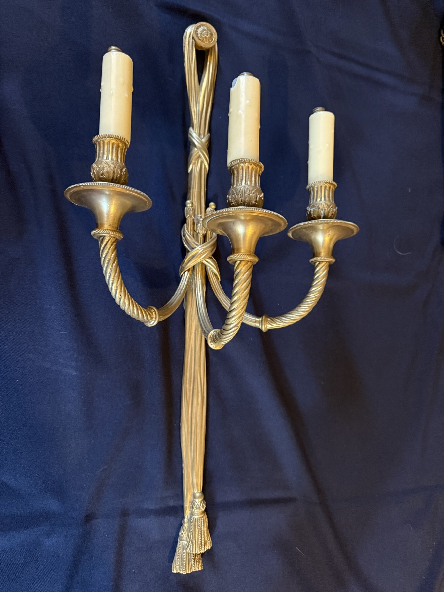 Ensemble De Six Appliques De Style Louis XVI à Rubans Et Passementeries d'époque XIX ème.