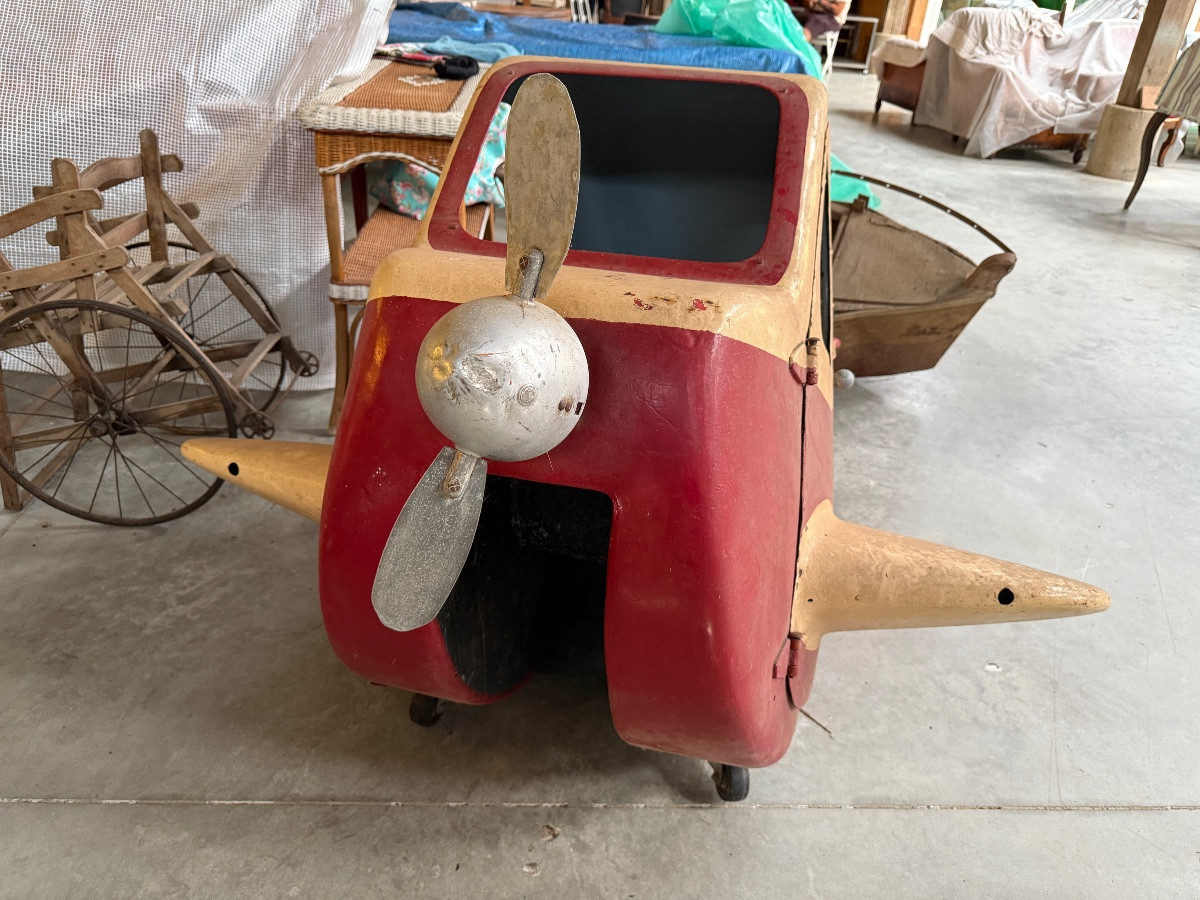 1950s Vintage Amusement Park Plane. -photo-2