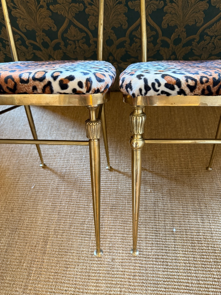 Paire de chaises en bronze, de style néo-classique, attribuées à la Maison Jansen. -photo-3