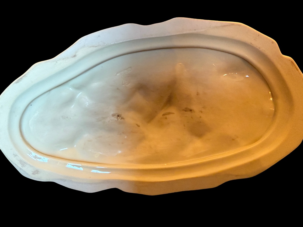 Hunting With Hounds, White Porcelain Group From Dresden. 19th Century. -photo-2