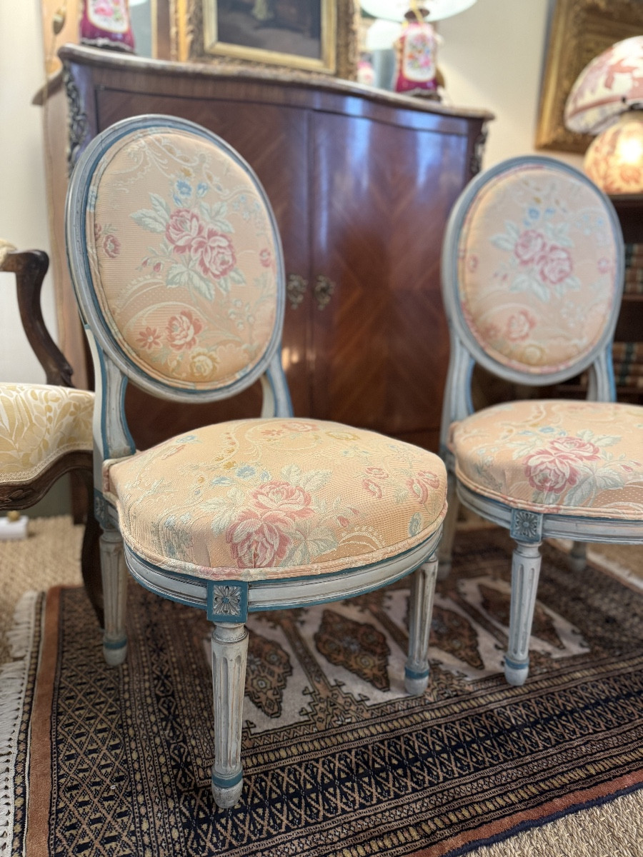 Paire de chaises de nourrice de style Louis XVI. -photo-2
