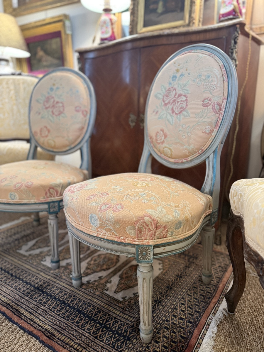 Paire de chaises de nourrice de style Louis XVI. -photo-3
