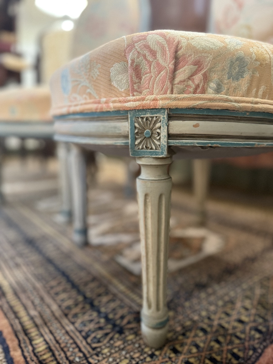 Paire de chaises de nourrice de style Louis XVI. -photo-4