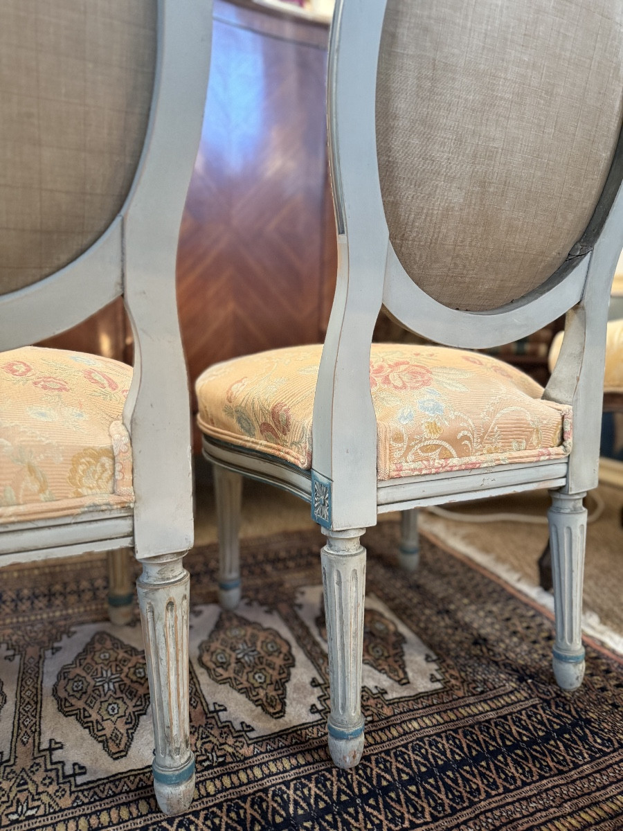 Paire de chaises de nourrice de style Louis XVI. -photo-2