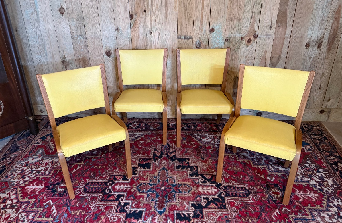 STEINER " Bow wood".  Suite de quatre chaises en frêne courbé. -photo-3